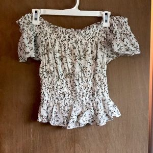 Abercrombie &Fitch Off the Shoulder Floral Top